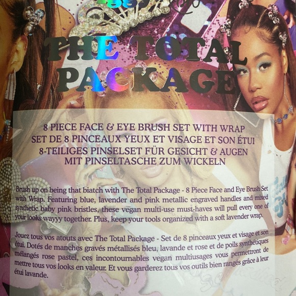 BH Cosmetics x Iggy 9 pc Brush Set w/ Case - Picture 4 of 5